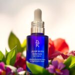 Serum z kwasem traneksamowym: jak działa i kiedy warto je wprowadzić do pielęgnacji skóry z przebarwieniami